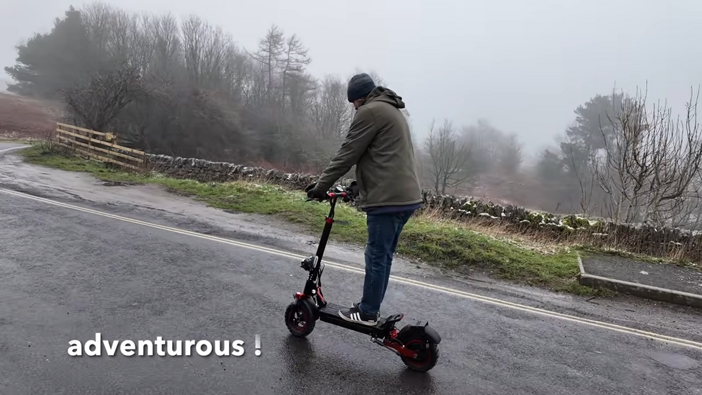 Van Life Couple Alla hjärtans dag utmaning 🚐❤️ | Matlagning i en skåpbil & elsparkcykel Kul