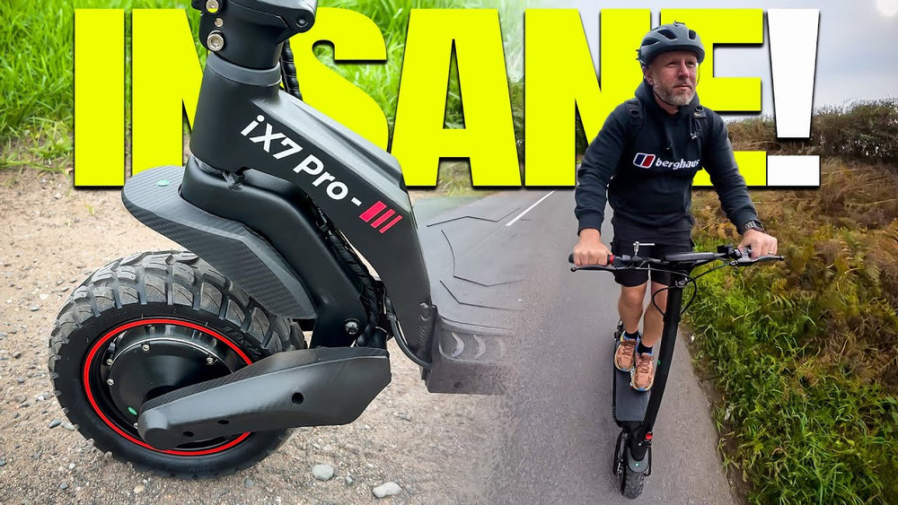 iScooter iX7 Pro er algjör skepna — rafmagnsvespu með tvöföldum mótorum byggð fyrir kraft, hraða og stöðugleika.